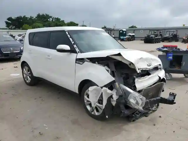 KNDJX3A50G7276627 2016 KIA SOUL-3