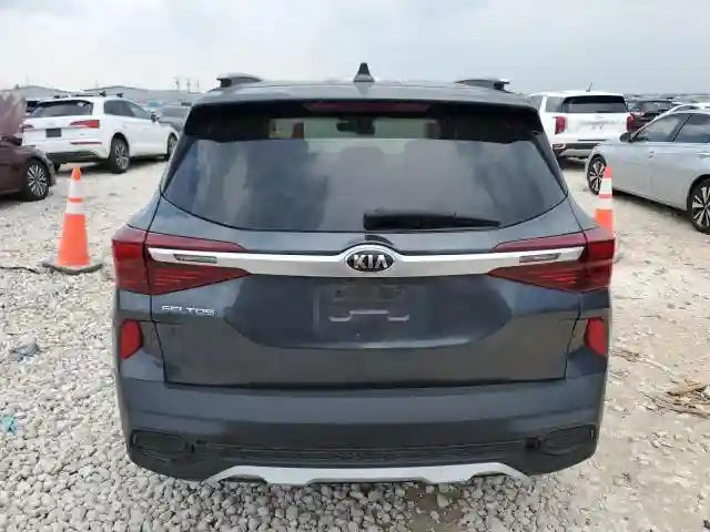 KNDEU2AA4M7129983 2021 KIA SELTOS-5