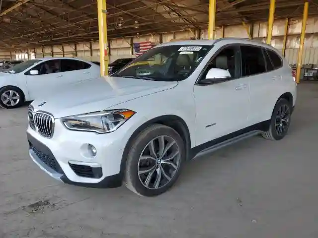 WBXHT3C35GP881610 2016 BMW X1-0