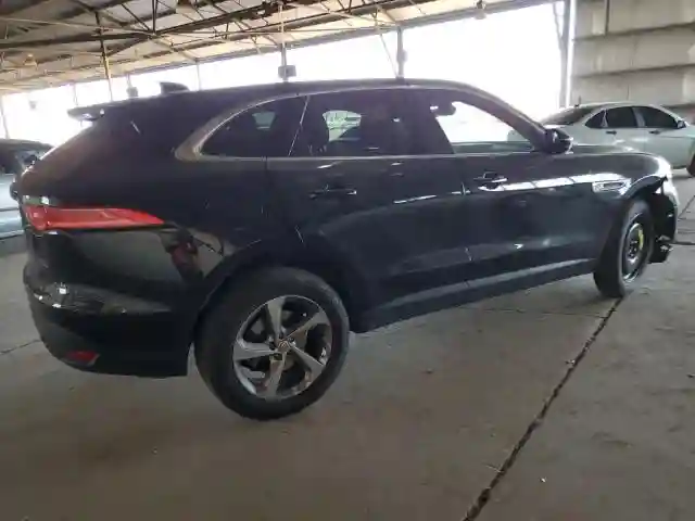SADCS2FX9KA601836 2019 JAGUAR F-PACE-2