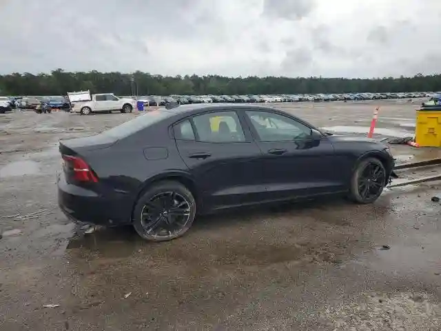 7JRL12FH1RG314720 2024 VOLVO S60 PLUS-2