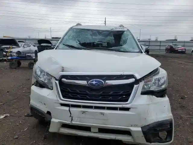 JF2SJAJC0HH481225 2017 SUBARU FORESTER-4