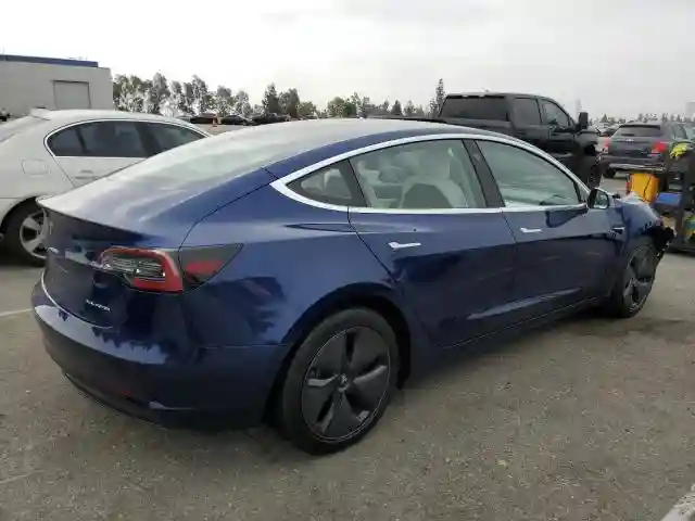 5YJ3E1EB5JF122189 2018 TESLA MODEL 3-2