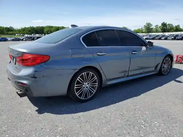 WBAJE7C53JWC54922 2018 BMW 5 SERIES-2