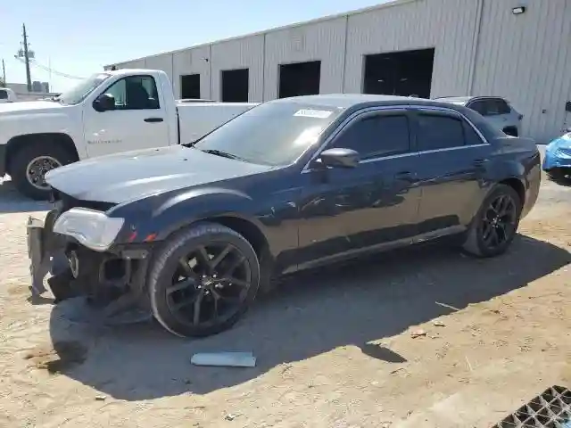 2C3CCAAG5GH269885 2016 CHRYSLER 300-0