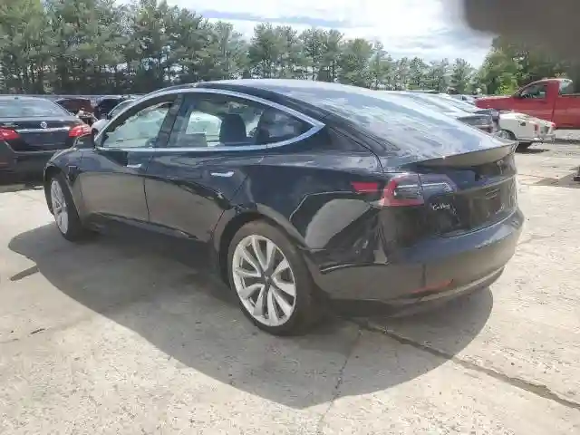 5YJ3E1EB1JF067370 2018 TESLA MODEL 3-1