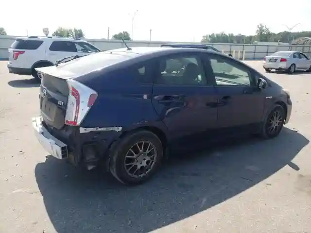 JTDKN3DU4F1888375 2015 TOYOTA PRIUS-2