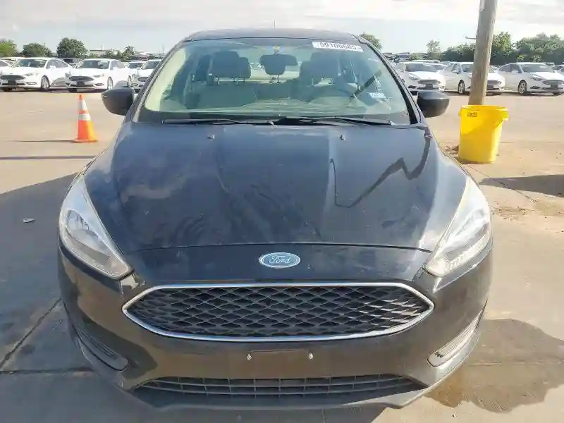 1FADP3F22JL206546 2018 FORD FOCUS-4