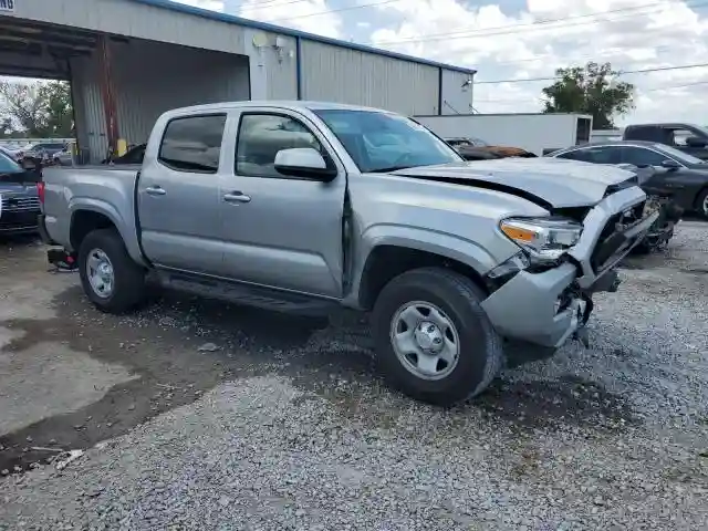 3TMCZ5AN7PM575276 2023 TOYOTA TACOMA-3