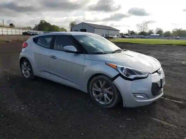 KMHTC6AD8HU318621 2017 HYUNDAI VELOSTER-3