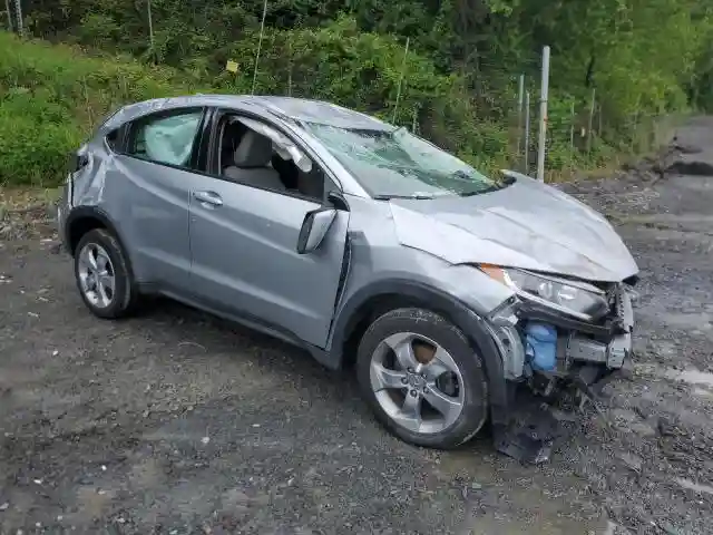 3CZRU6H35KM743664 2019 HONDA HR-V-3