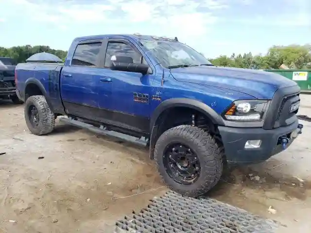 3C6TR5EJ3HG756647 2017 RAM 2500-3