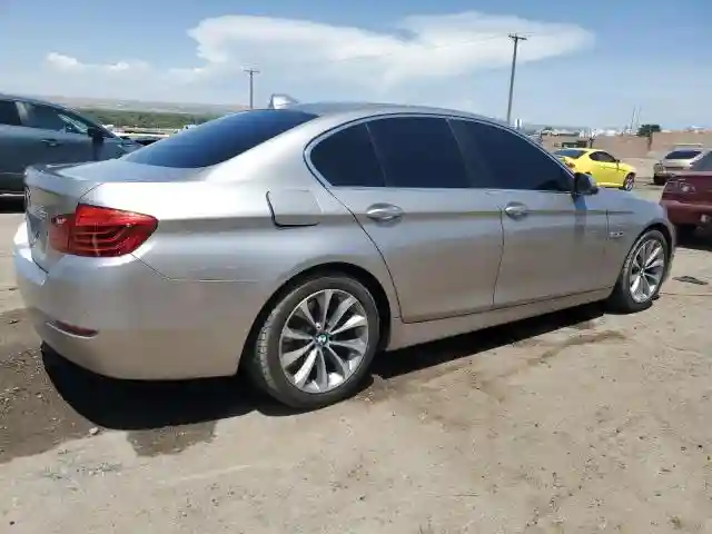 WBA5A5C52GG351093 2016 BMW 5 SERIES-2