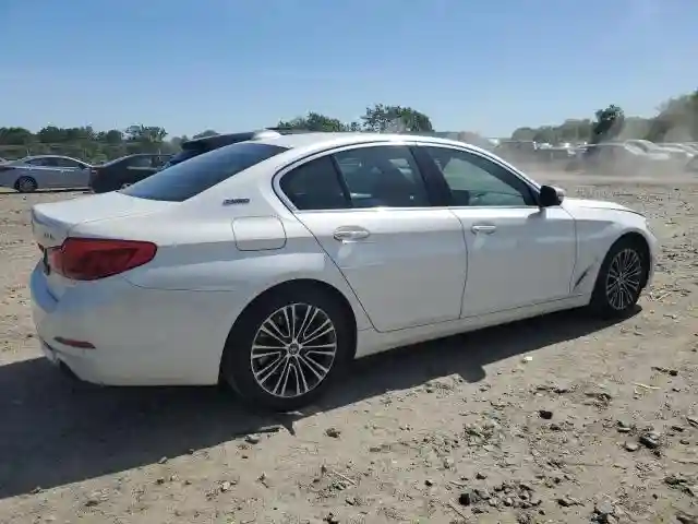 WBAJB1C51JG624259 2018 BMW 5 SERIES-2