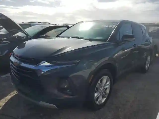 3GNKBBRA2KS685499 2019 CHEVROLET BLAZER-0