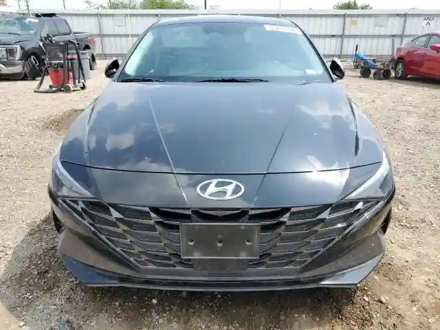 KMHLP4AG4PU504089 2023 HYUNDAI ELANTRA-4