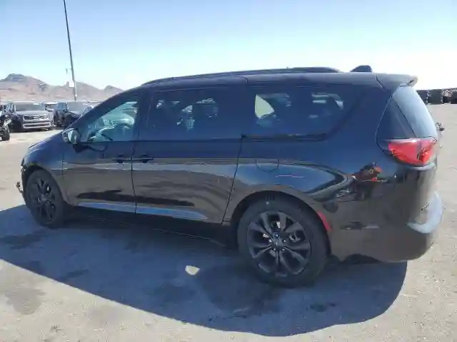 2C4RC1GG3JR260018 2018 CHRYSLER PACIFICA-1