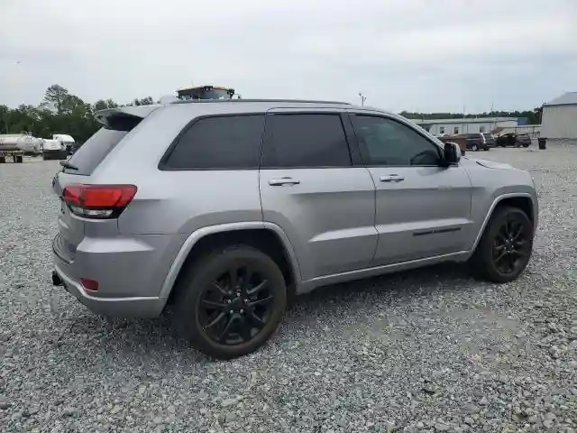 1C4RJEAG4HC780219 2017 JEEP GRAND CHEROKEE-2