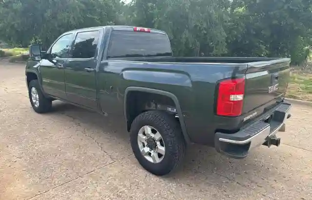 1GT12SEY2JF249584 2018 GMC SIERRA-2