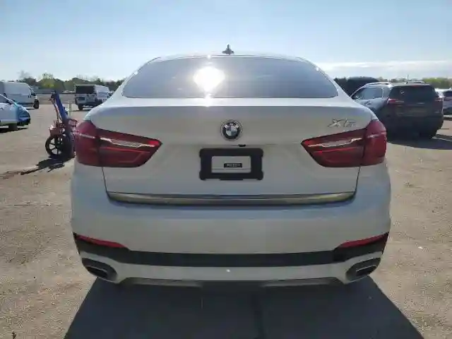5UXKU2C53J0Z62700 2018 BMW X6-5