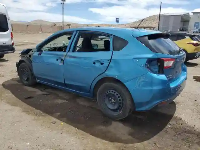 4S3GTAA66H3723148 2017 SUBARU IMPREZA-1