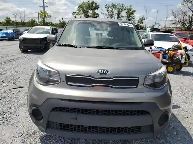 KNDJN2A25H7437545 2017 KIA SOUL-4