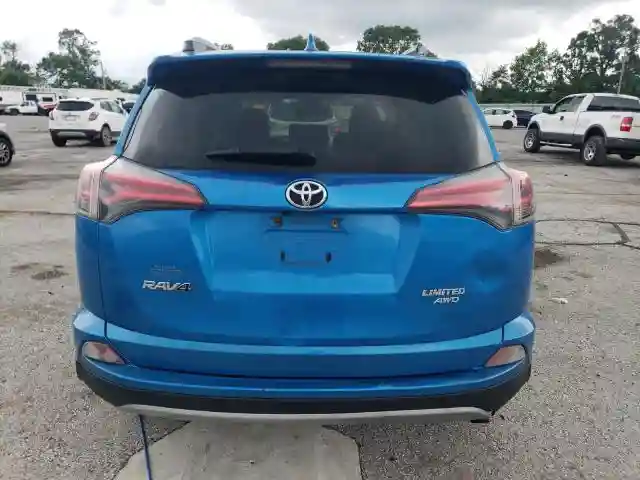 JTMDFREV8JD241131 2018 TOYOTA RAV4-5