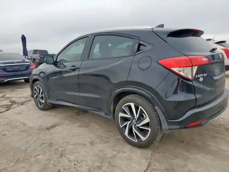 3CZRU5H16KG701883 2019 HONDA HR-V-1
