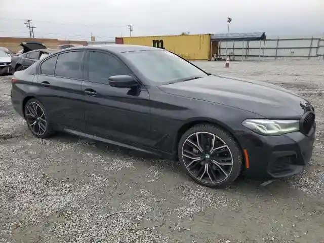 WBA13AG00MCF09677 2021 BMW 5 SERIES-3