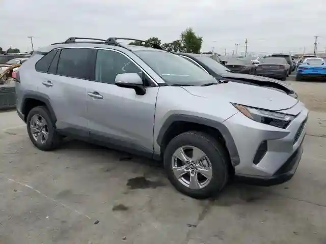 2T3P1RFV3RC457706 2024 TOYOTA RAV4-3