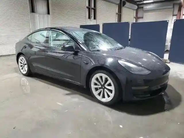 5YJ3E1EA9PF449775 2023 TESLA MODEL 3-3
