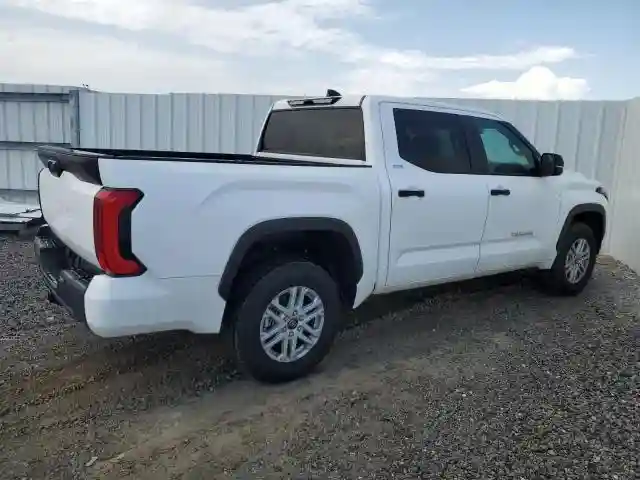 5TFLA5DB9SX252360 2025 TOYOTA TUNDRA-2