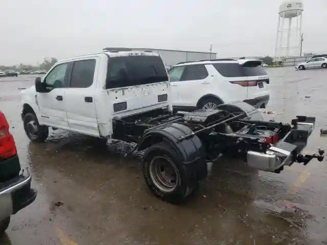 1FT8W3DT9NEC54131 2022 FORD F350-1