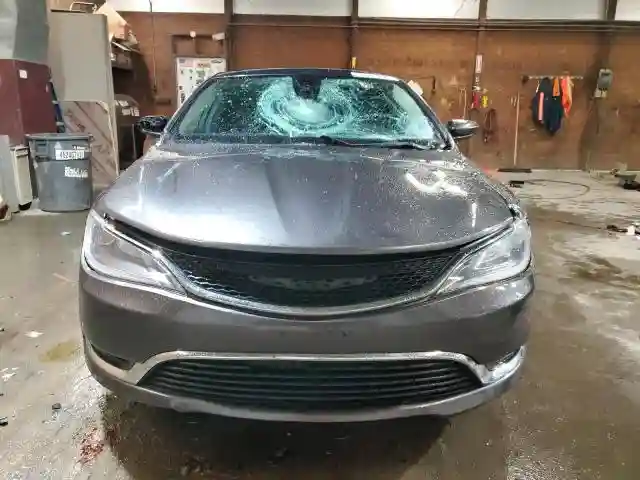 1C3CCCAB6GN173559 2016 CHRYSLER 200-4
