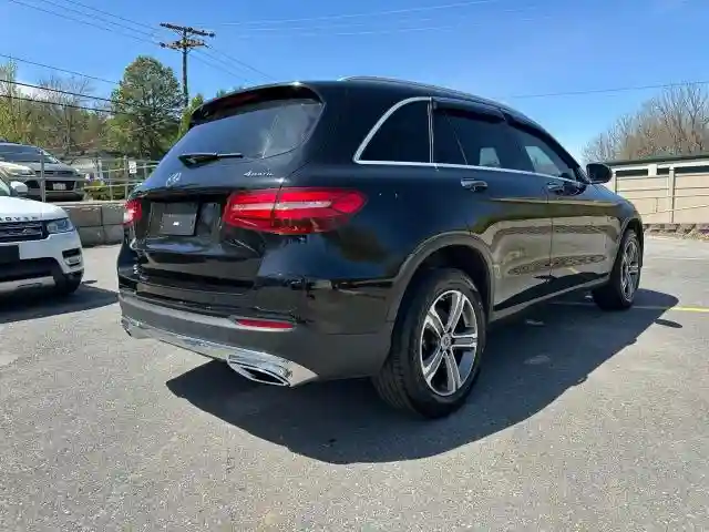 WDC0G5EB5KF564238 2019 MERCEDES-BENZ GLC-CLASS-2
