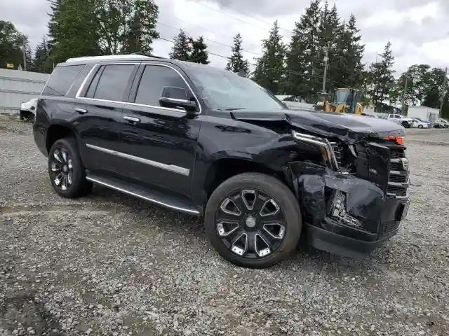 1GYS4CKJ5KR381017 2019 CADILLAC ESCALADE-3