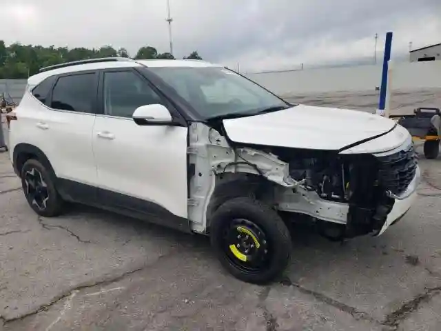KNDERCAA3S7688770 2025 KIA SELTOS-3