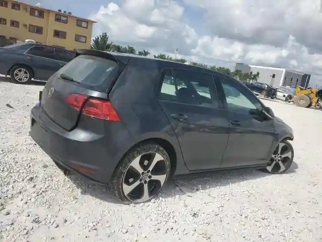 3VW5T7AU1HM044621 2017 VOLKSWAGEN GTI-2
