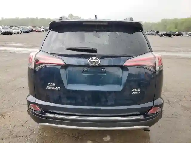 JTMRFREV0JD252128 2018 TOYOTA RAV4-5