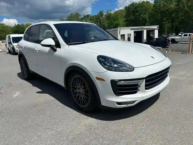 WP1AC2A27FLA81589 2015 PORSCHE CAYENNE-3