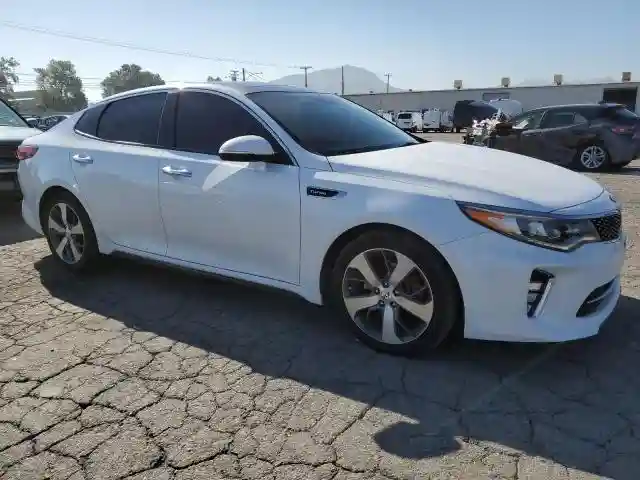 5XXGW4L27JG186136 2018 KIA OPTIMA-3