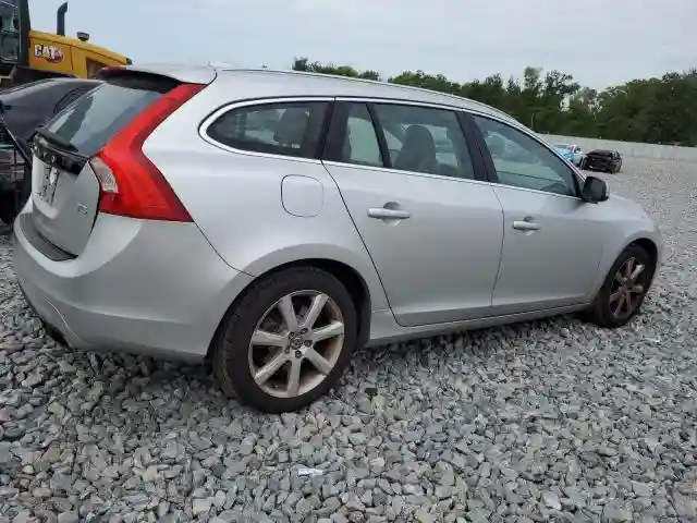 YV140MEK5G1290897 2016 VOLVO V60-2