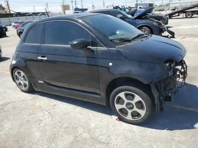 3C3CFFGE3FT642311 2015 FIAT 500-3