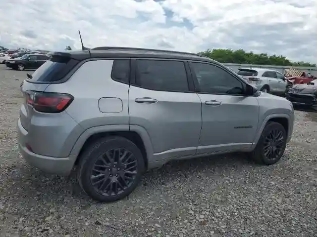 3C4NJDCB6NT104462 2022 JEEP COMPASS-2