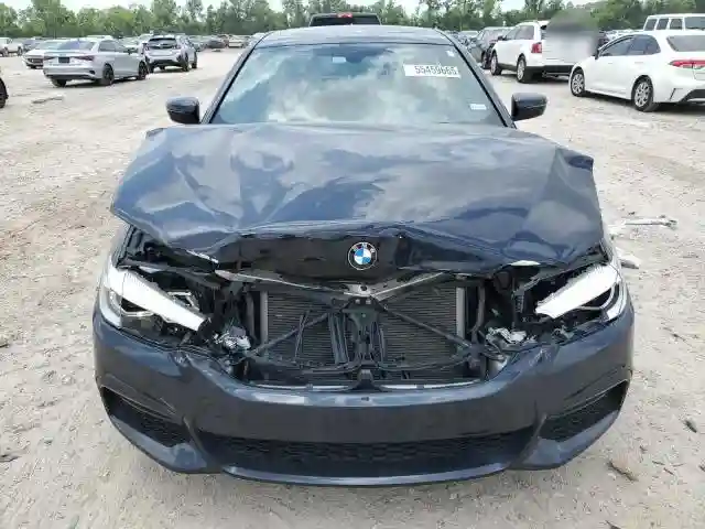 WBAJA5C5XJWA35696 2018 BMW 5 SERIES-4