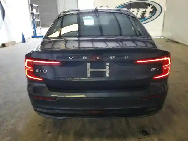 7JRL12FJ3SG362342 2025 VOLVO S60 CORE-5