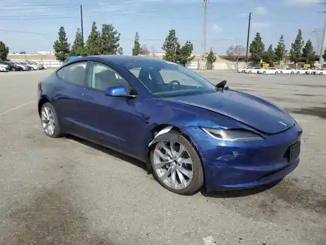 5YJ3E1EA9SF968706 2025 TESLA MODEL 3-3