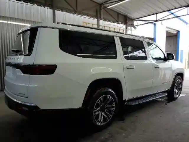 1C4SJSBP7RS144237 2024 JEEP WAGONEER-2