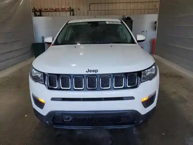 3C4NJDAB8MT549321 2021 JEEP COMPASS-4