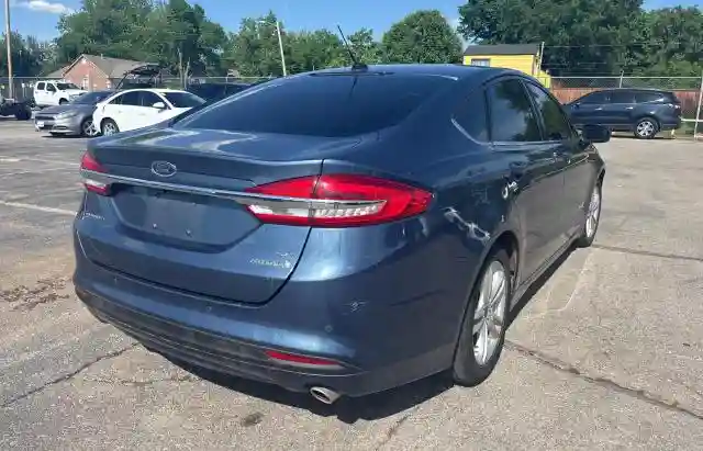 3FA6P0LU7JR261105 2018 FORD FUSION-3